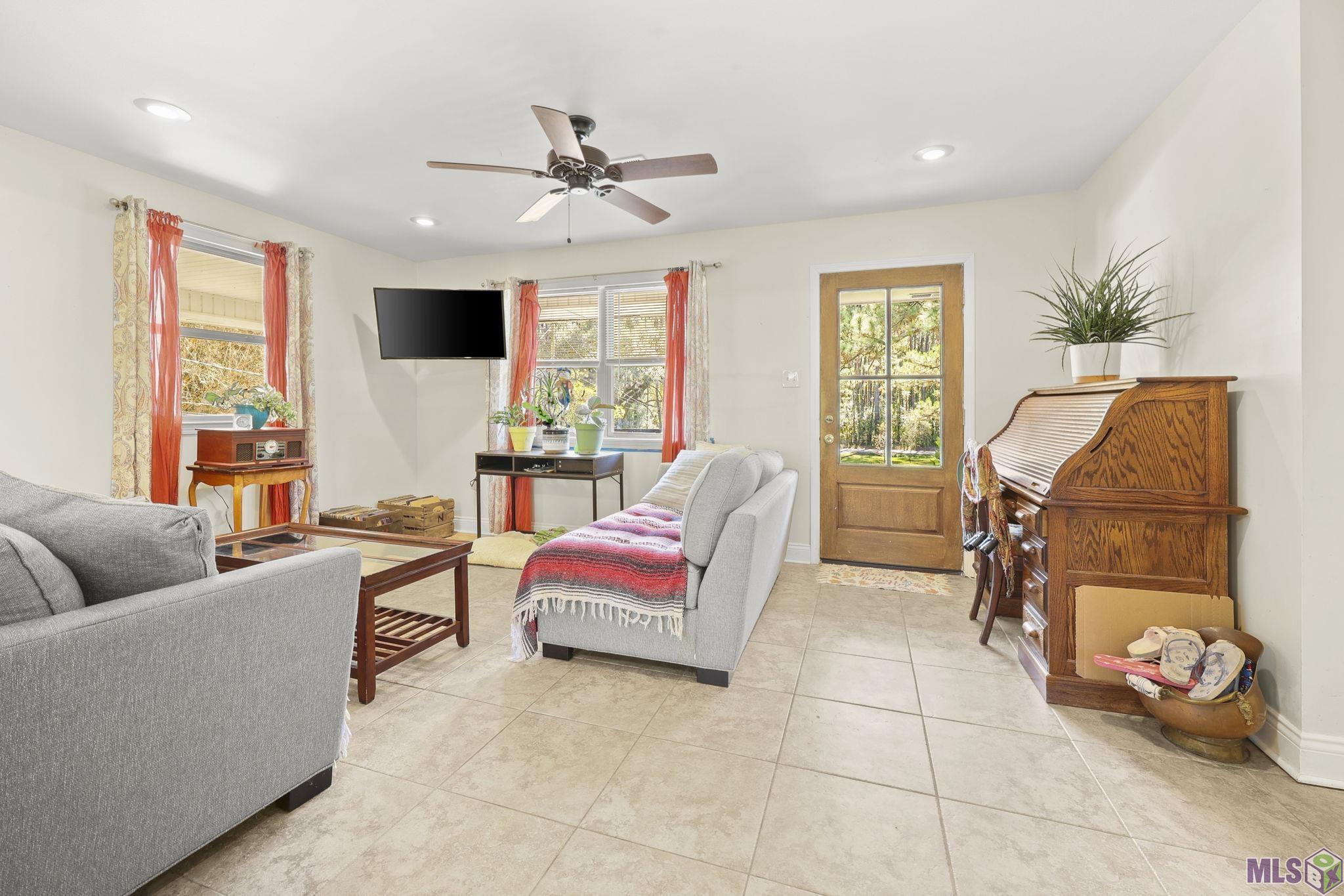 21469 Forrest Lane Ponchatoula, LA 70454 - Photo 4 of 18