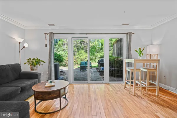 $500,000 | 11334 Headlands Court, Reston, VA 20191