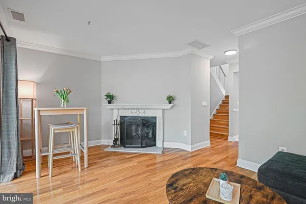 $500,000 | 11334 Headlands Court, Reston, VA 20191