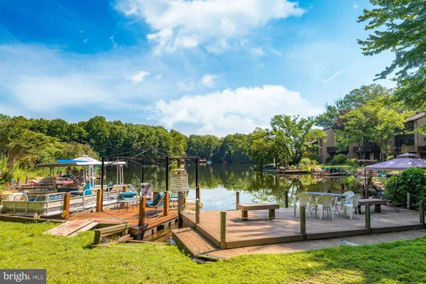 $500,000 | 11334 Headlands Court, Reston, VA 20191