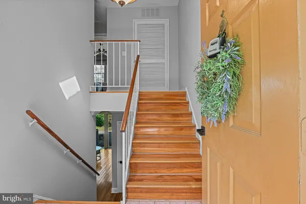 $500,000 | 11334 Headlands Court, Reston, VA 20191