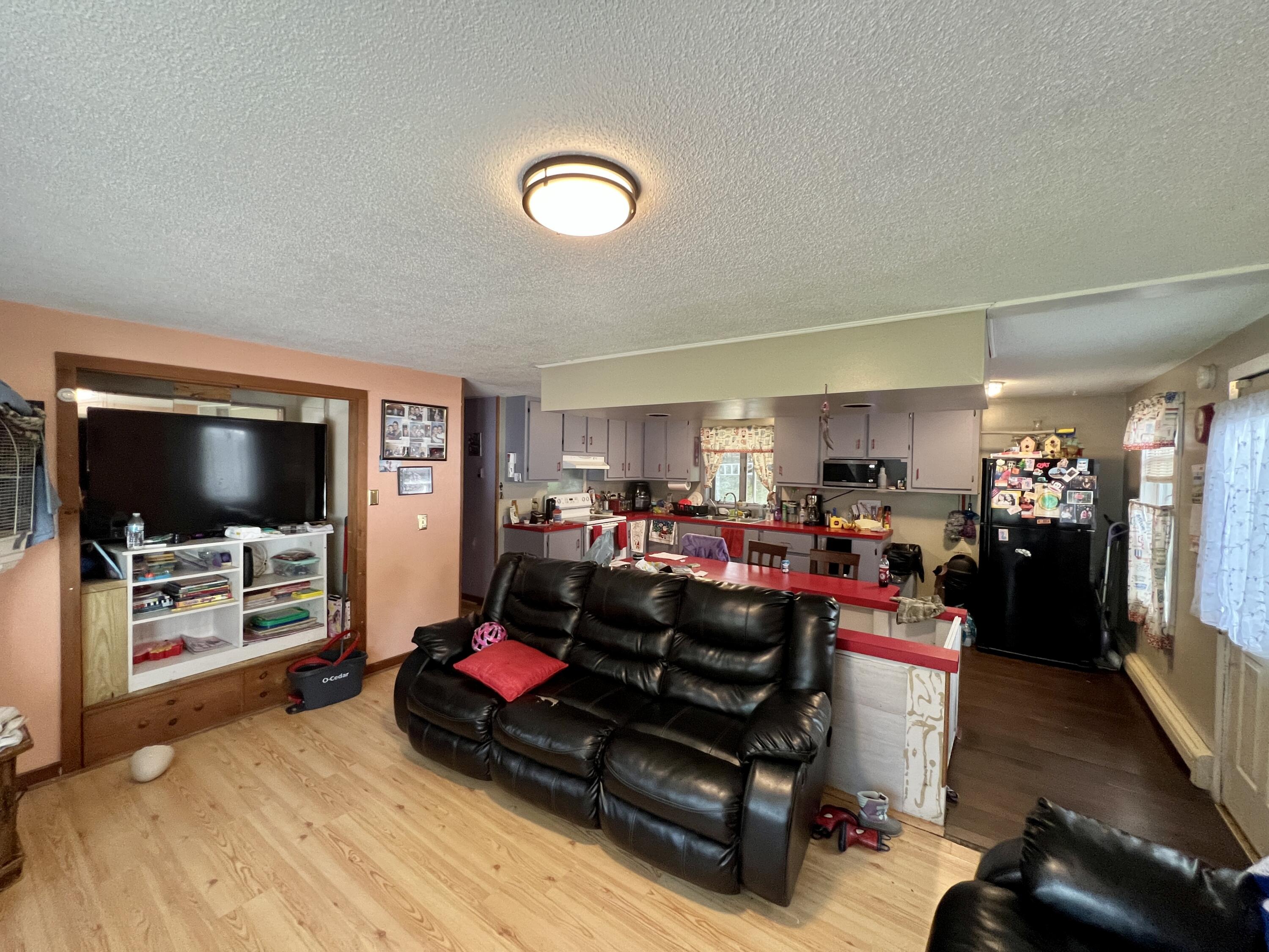 345 River Road Standish, ME 04084 - Photo 12 of 20 IMG_1345