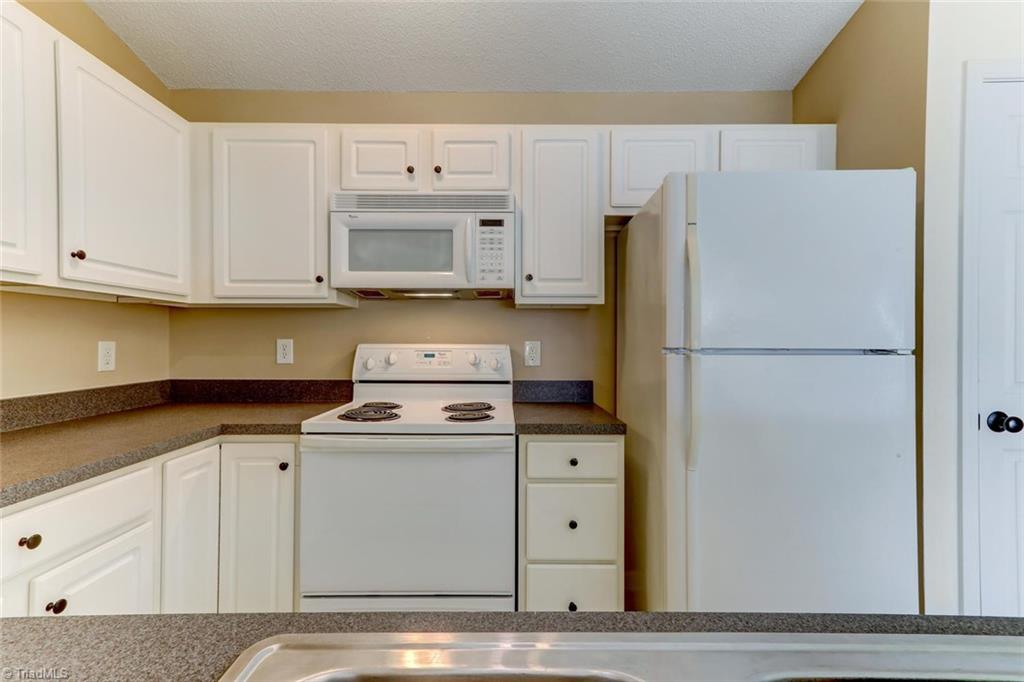 140 James Road, Unit 3D High Point, NC 27265 - Photo 12 of 24 Gallery Image 12
