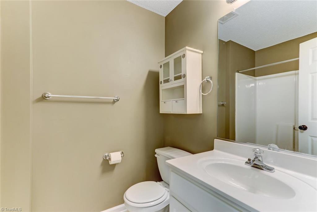 140 James Road, Unit 3D High Point, NC 27265 - Photo 22 of 24 Gallery Image 22