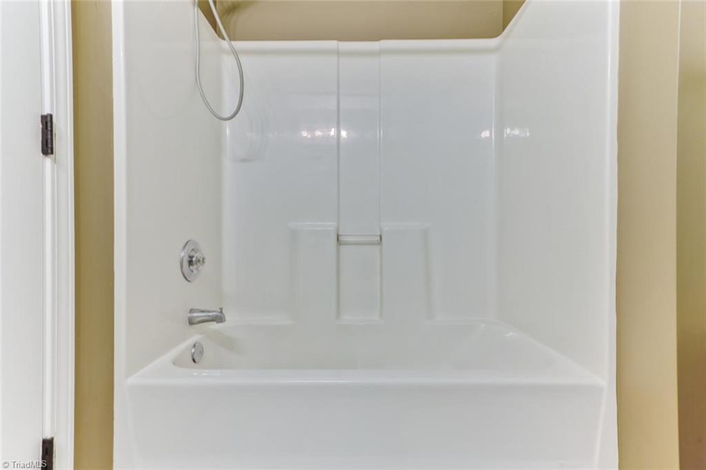 140 James Road, Unit 3D High Point, NC 27265 - Photo 23 of 24 Gallery Image 23