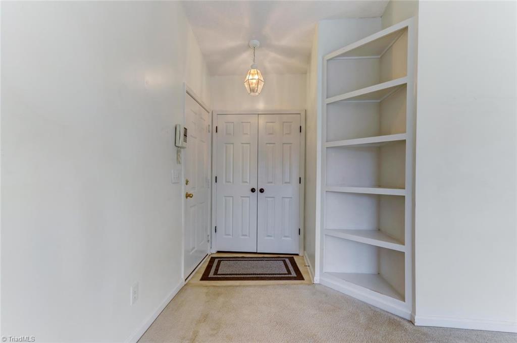 140 James Road, Unit 3D High Point, NC 27265 - Photo 4 of 24 Gallery Image 4