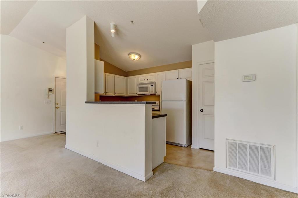 140 James Road, Unit 3D High Point, NC 27265 - Photo 10 of 24 Gallery Image 10