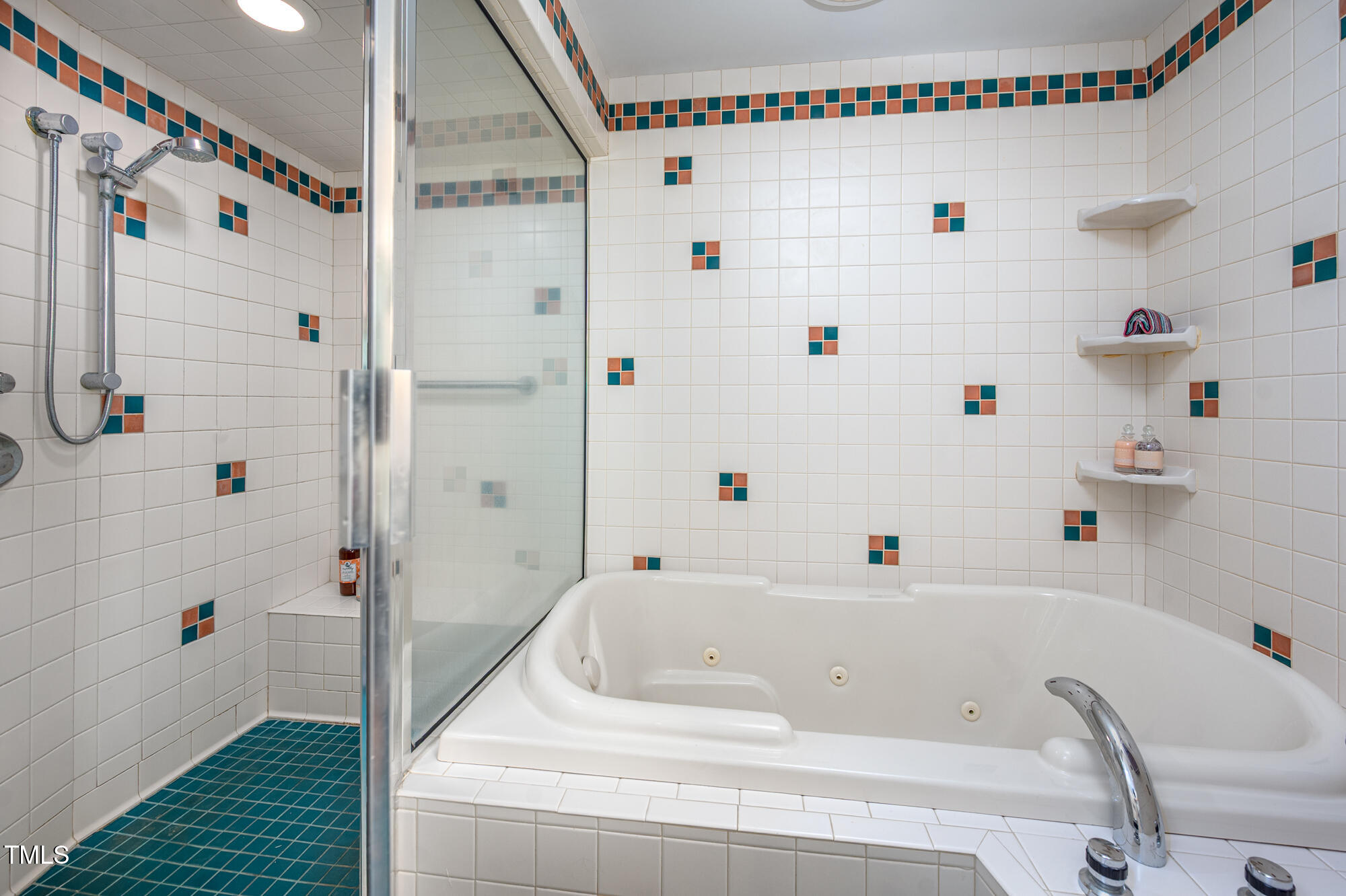 708 October Woods Road Chapel Hill, NC 27516 - Photo 26 of 88 708OctoberWoods-29