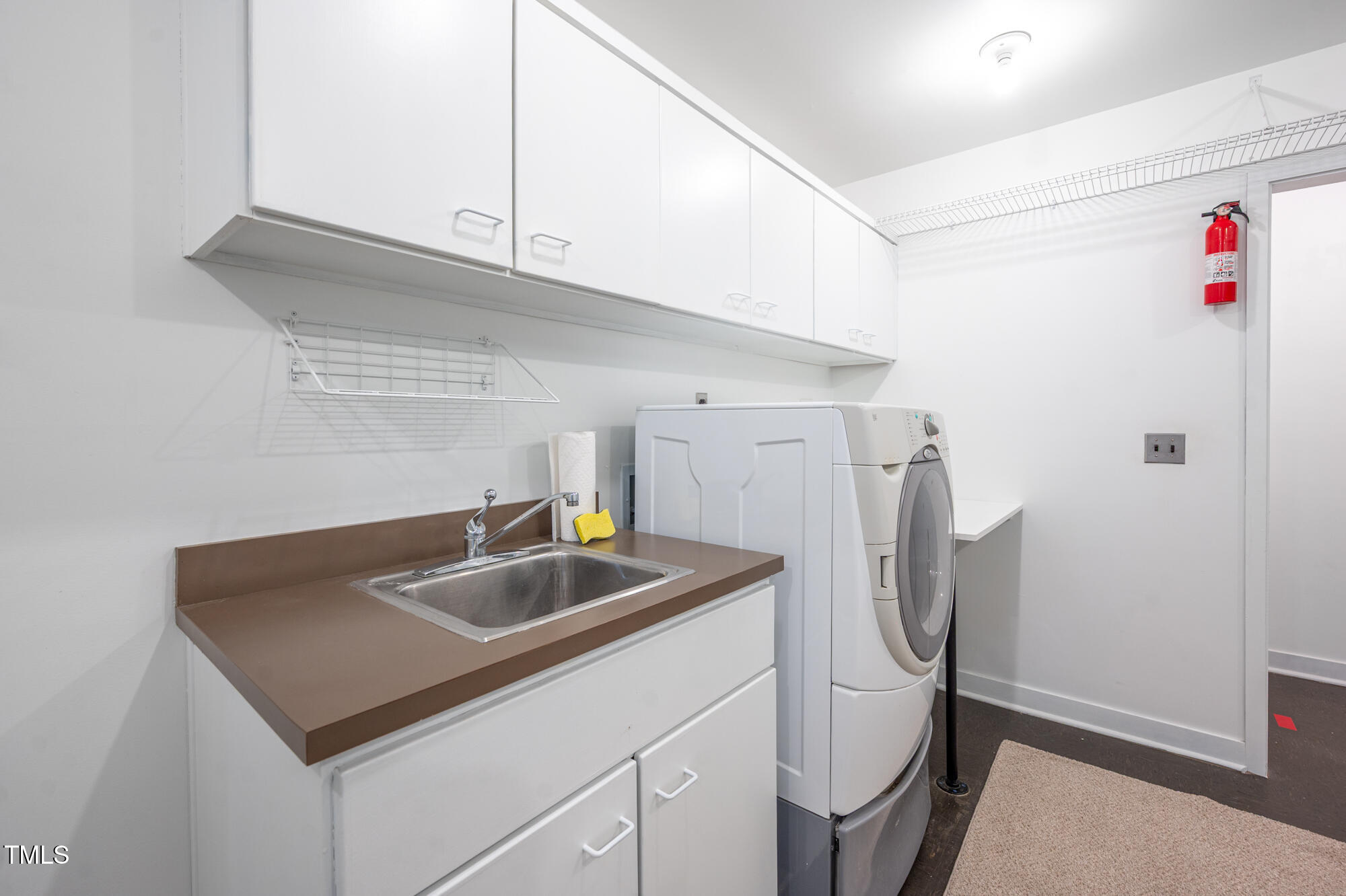 708 October Woods Road Chapel Hill, NC 27516 - Photo 65 of 88 708OctoberWoods-69