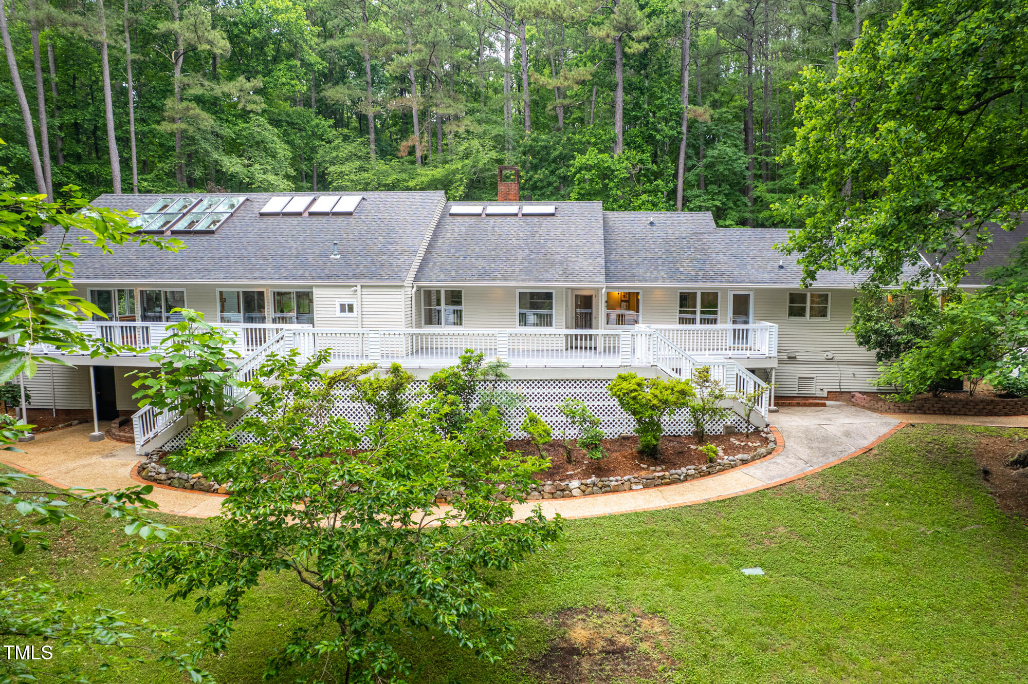 708 October Woods Road Chapel Hill, NC 27516 - Photo 69 of 88 708OctoberWoods-76