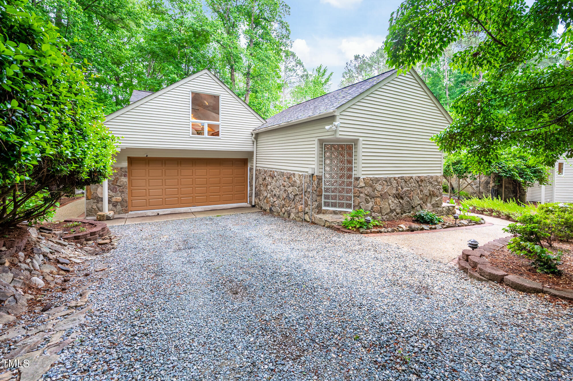 708 October Woods Road Chapel Hill, NC 27516 - Photo 9 of 88 708OctoberWoods-6