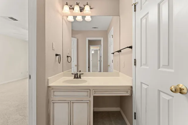 $4,000 | 4206 River Pl Boulevard, Austin, TX 78730