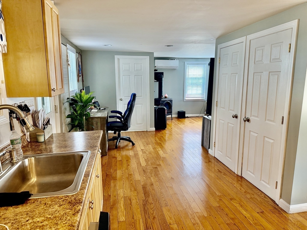 41 Main Street Upton, MA 01568 - Photo 17 of 31