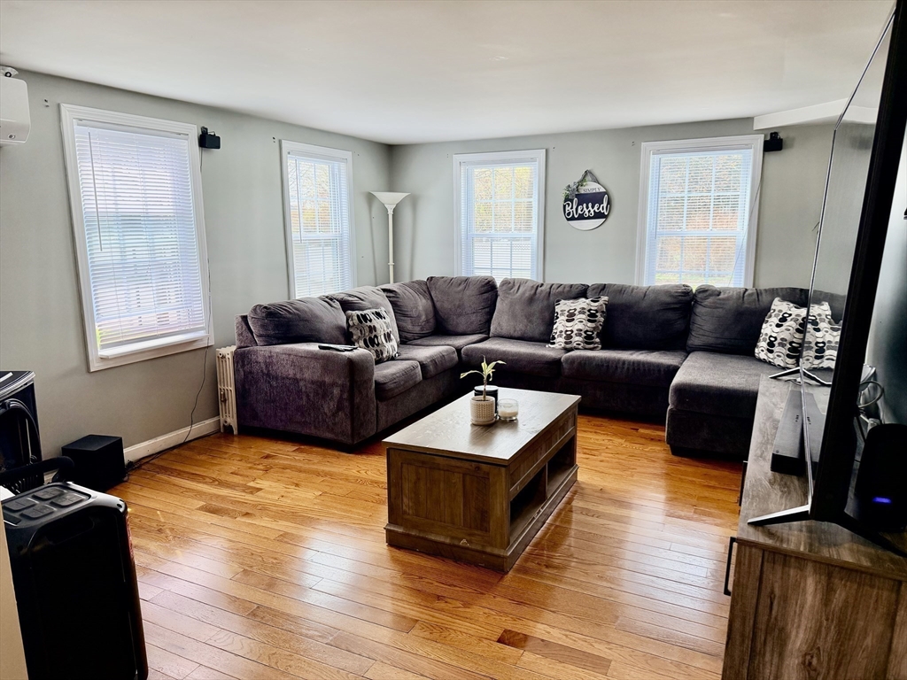 41 Main Street Upton, MA 01568 - Photo 20 of 31