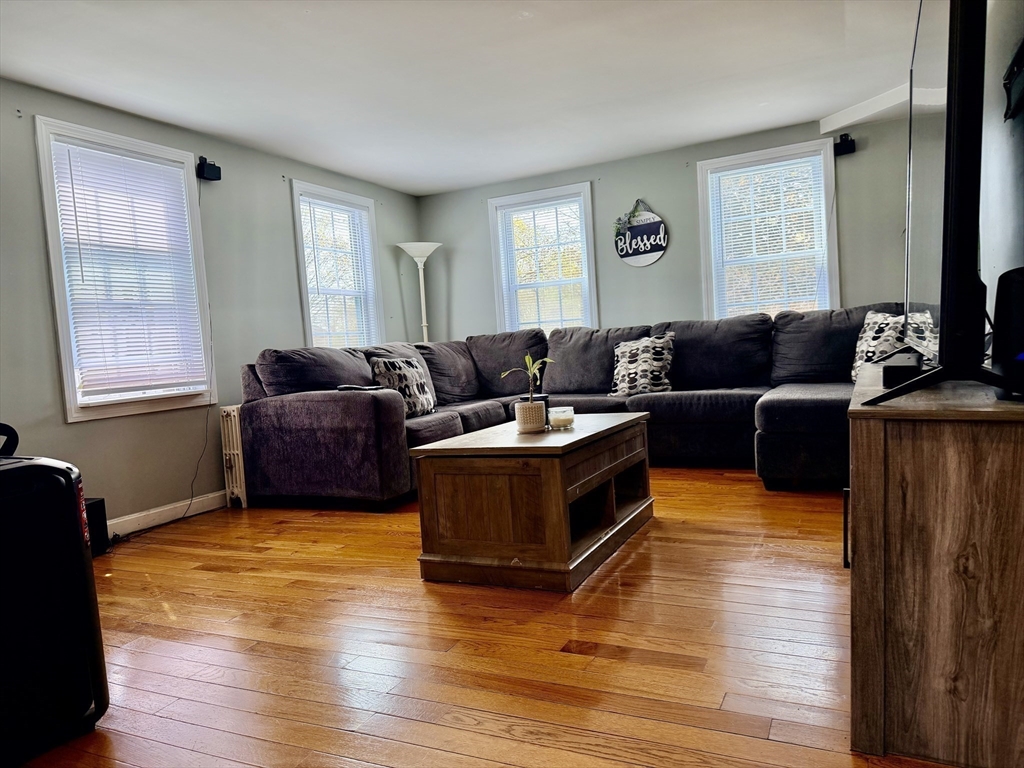 41 Main Street Upton, MA 01568 - Photo 21 of 31