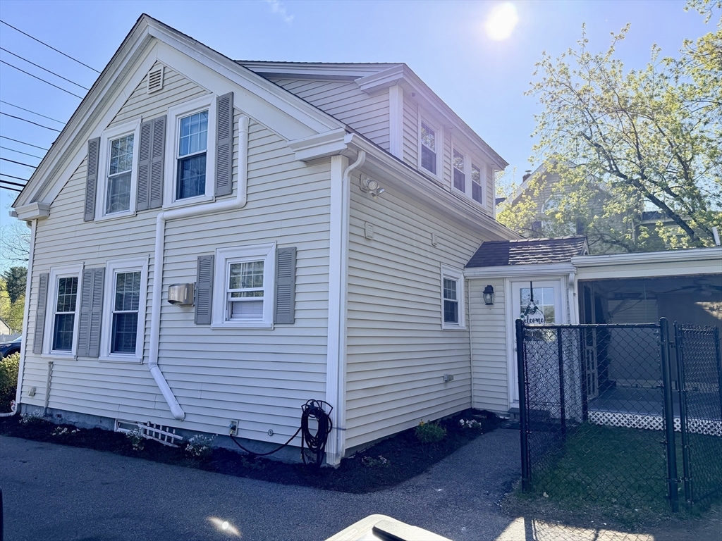 41 Main Street Upton, MA 01568 - Photo 6 of 31
