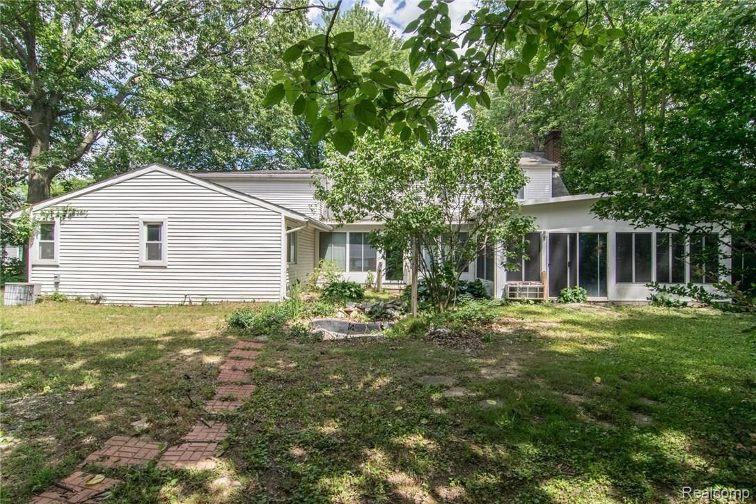14144 Hannan Road Romulus, MI 48174 - Photo 55 of 60 DSC_1506.jpg