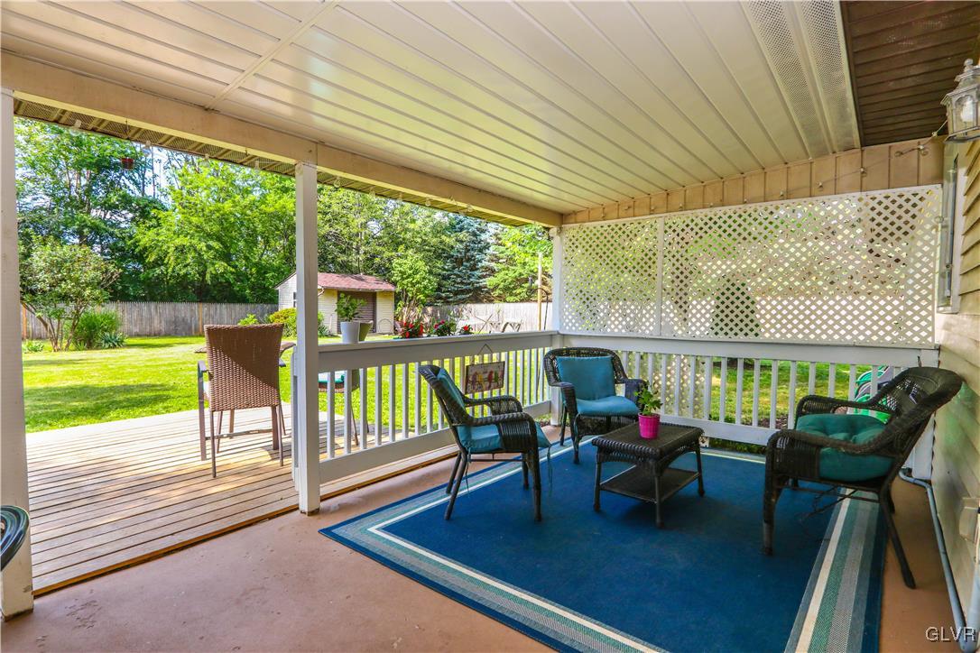 4025 Devonshire Road Bethlehem, PA 18020 - Photo 24 of 33 A cozy Converstion Area!