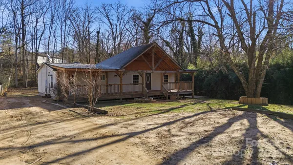$198,750 | 102 Garnett Trace Road, Franklin, NC 28734