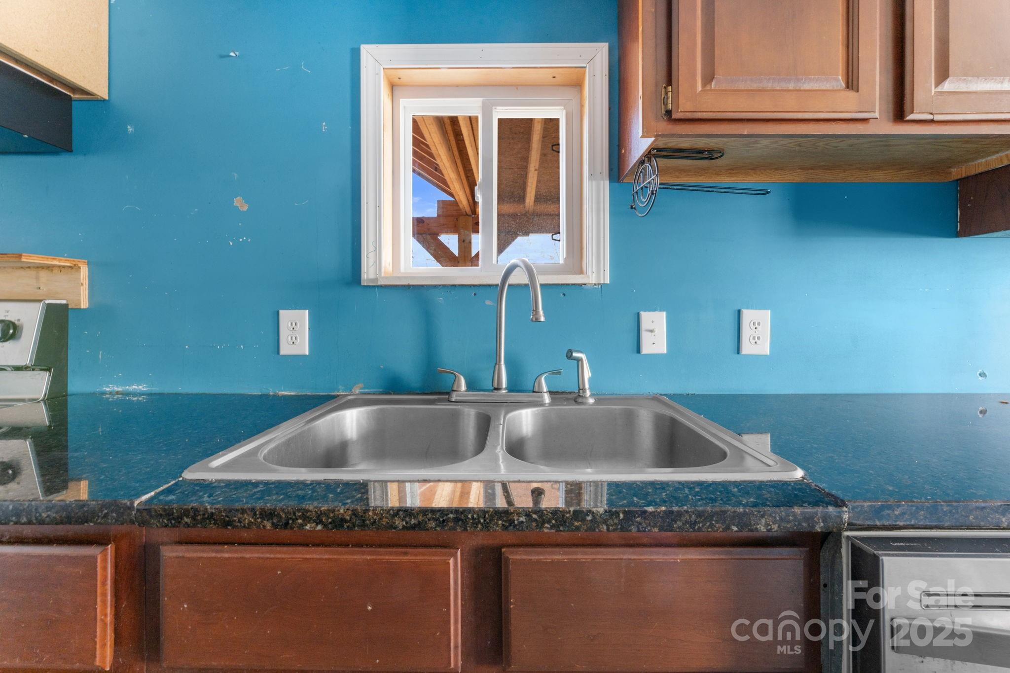 102 Garnett Trace Road Franklin, NC 28734 - Photo 14 of 36