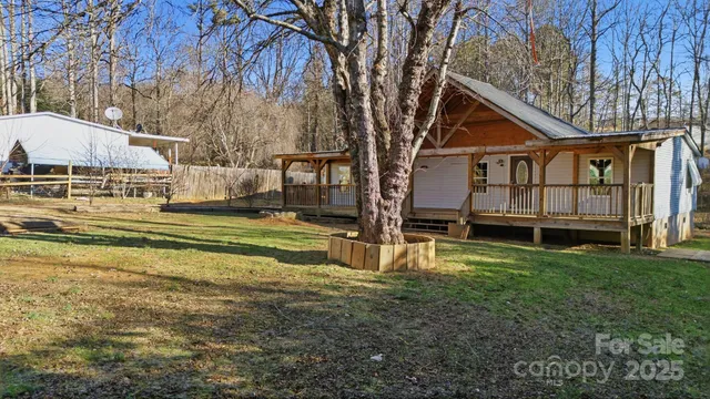 $211,000 | 102 Garnett Trace Road, Franklin, NC 28734