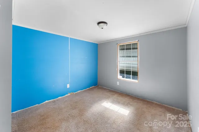 $211,000 | 102 Garnett Trace Road, Franklin, NC 28734