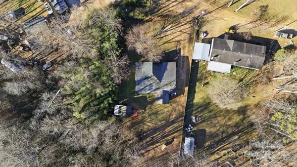 $191,000 | 102 Garnett Trace Road, Franklin, NC 28734