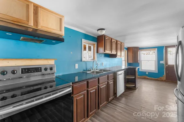 $191,000 | 102 Garnett Trace Road, Franklin, NC 28734