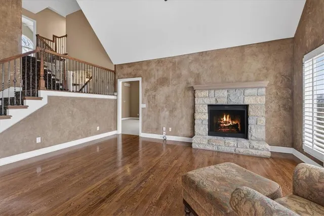 $579,950 | 108 Sugarland Drive, Pleasant Hill, MO 64080