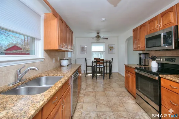 $550,000 | 40 Acton Road, Bridgeport, CT 06606