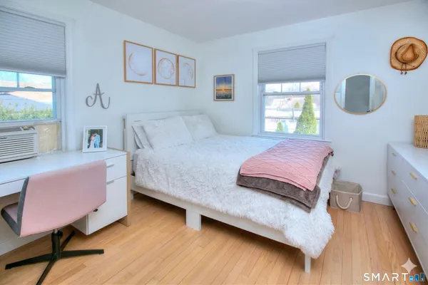 $550,000 | 40 Acton Road, Bridgeport, CT 06606