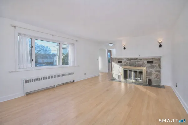 $550,000 | 40 Acton Road, Bridgeport, CT 06606