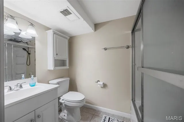 $300,000 | 218 Laurelwood Drive, St. Peters, MO 63376