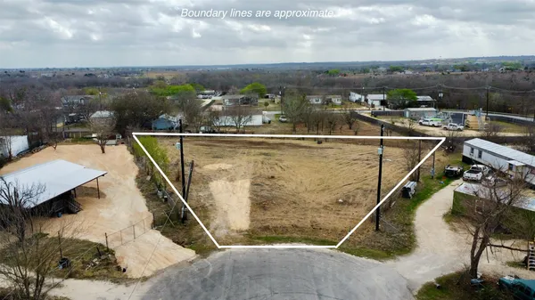 $269,900 | 104 Sun Cove, Kyle, TX 78640