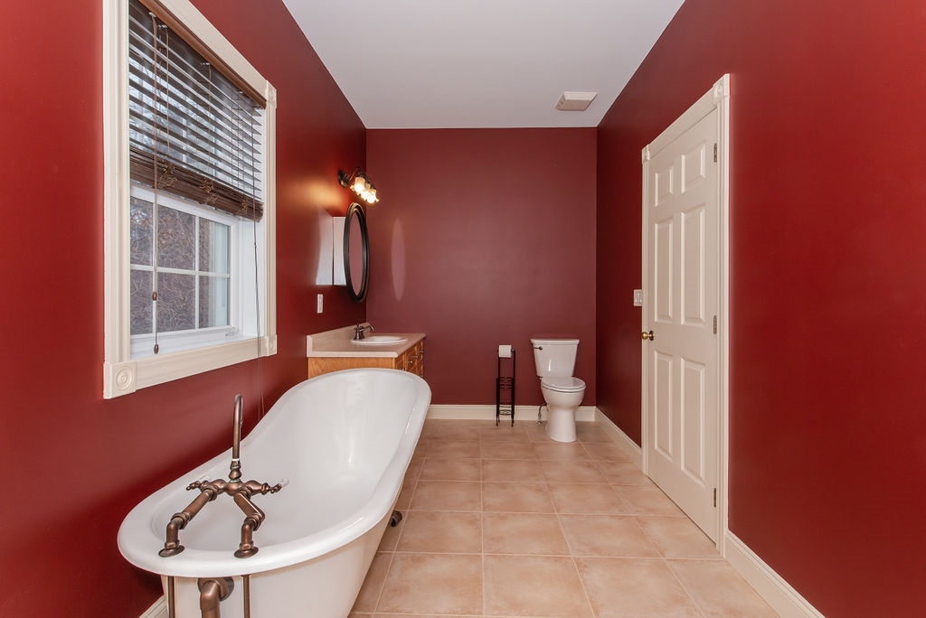 145 Garrison Road Dover, NH 03820 - Photo 22 of 40