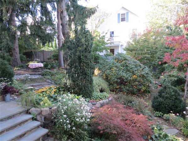 70 Evans Road Marblehead, MA 01945 - Photo 5 of 30 Gallery Image 5