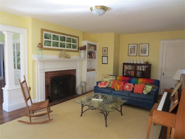 70 Evans Road Marblehead, MA 01945 - Photo 8 of 30 Gallery Image 8