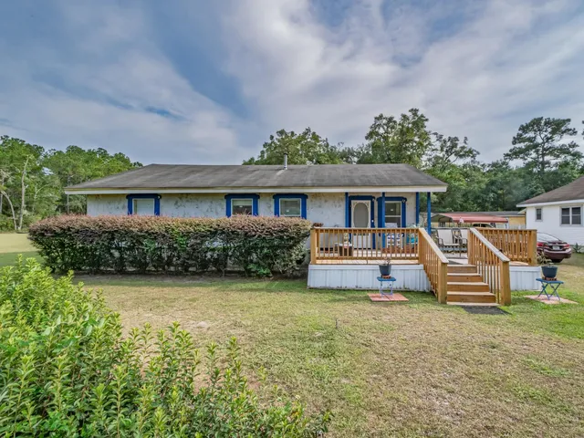 $325,000 | 12 Allen Bell Road, Sopchoppy, FL 32358