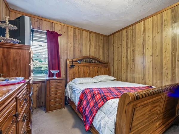 $305,000 | 12 Allen Bell Road, Sopchoppy, FL 32358