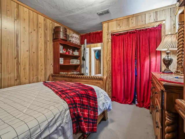 $325,000 | 12 Allen Bell Road, Sopchoppy, FL 32358