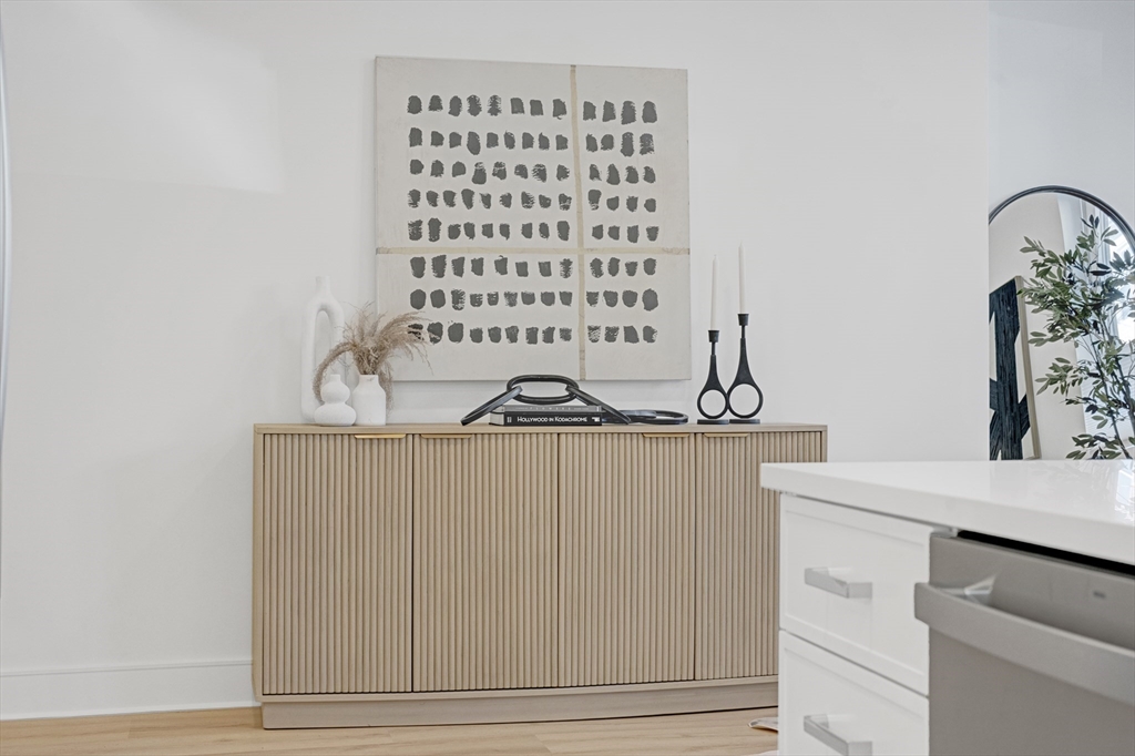 25 Everett Street, Unit 1 Boston, MA 02128 - Photo 17 of 19