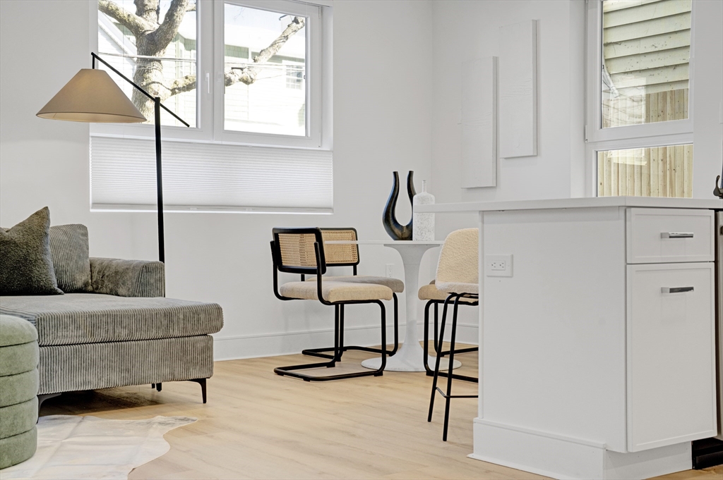 25 Everett Street, Unit 1 Boston, MA 02128 - Photo 10 of 19