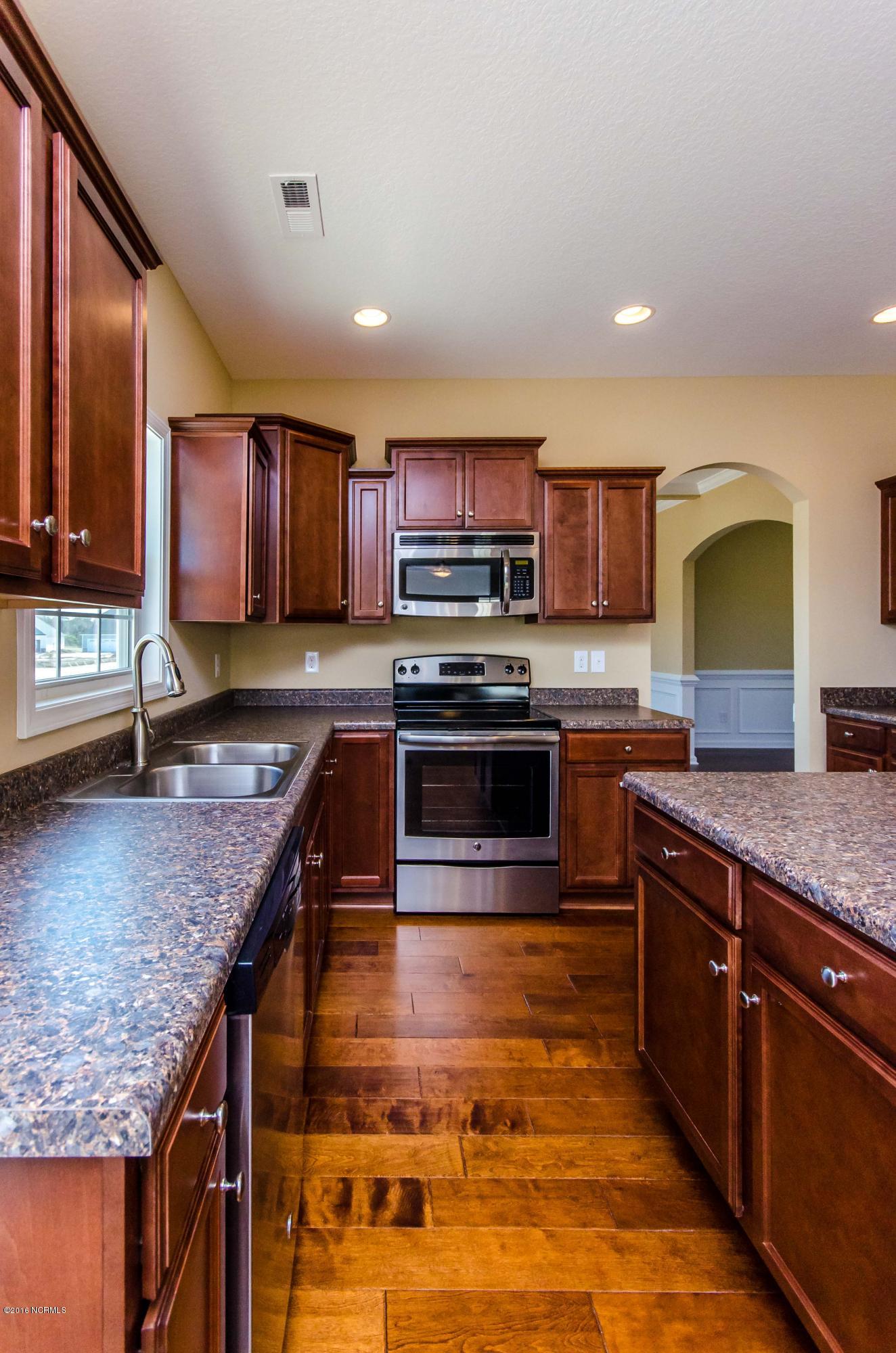 515 Romper Road Sneads Ferry, NC 28460 - Photo 14 of 42 20131206-20131206-DSC_5877