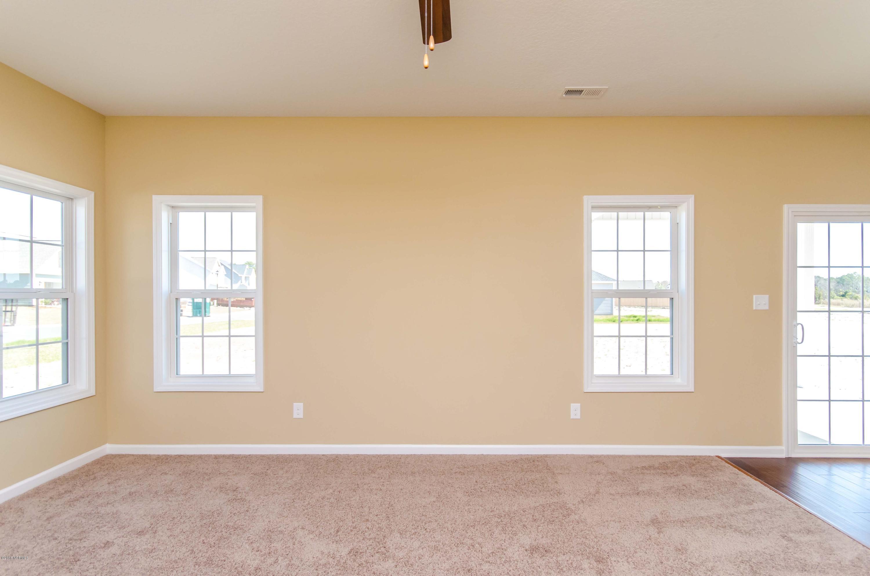 515 Romper Road Sneads Ferry, NC 28460 - Photo 18 of 42 20131206-20131206-DSC_5882