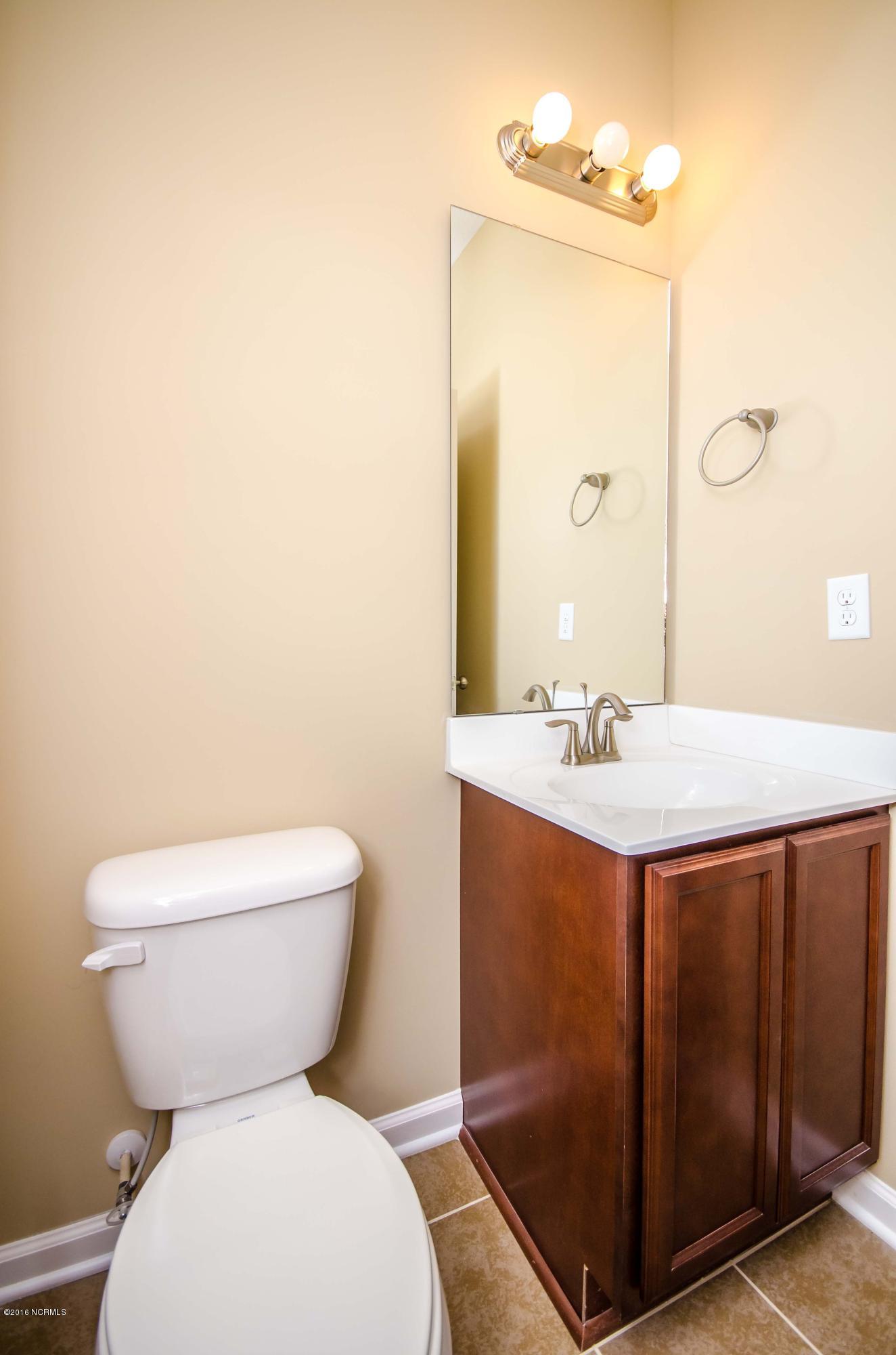 515 Romper Road Sneads Ferry, NC 28460 - Photo 21 of 42 20131206-20131206-DSC_5863