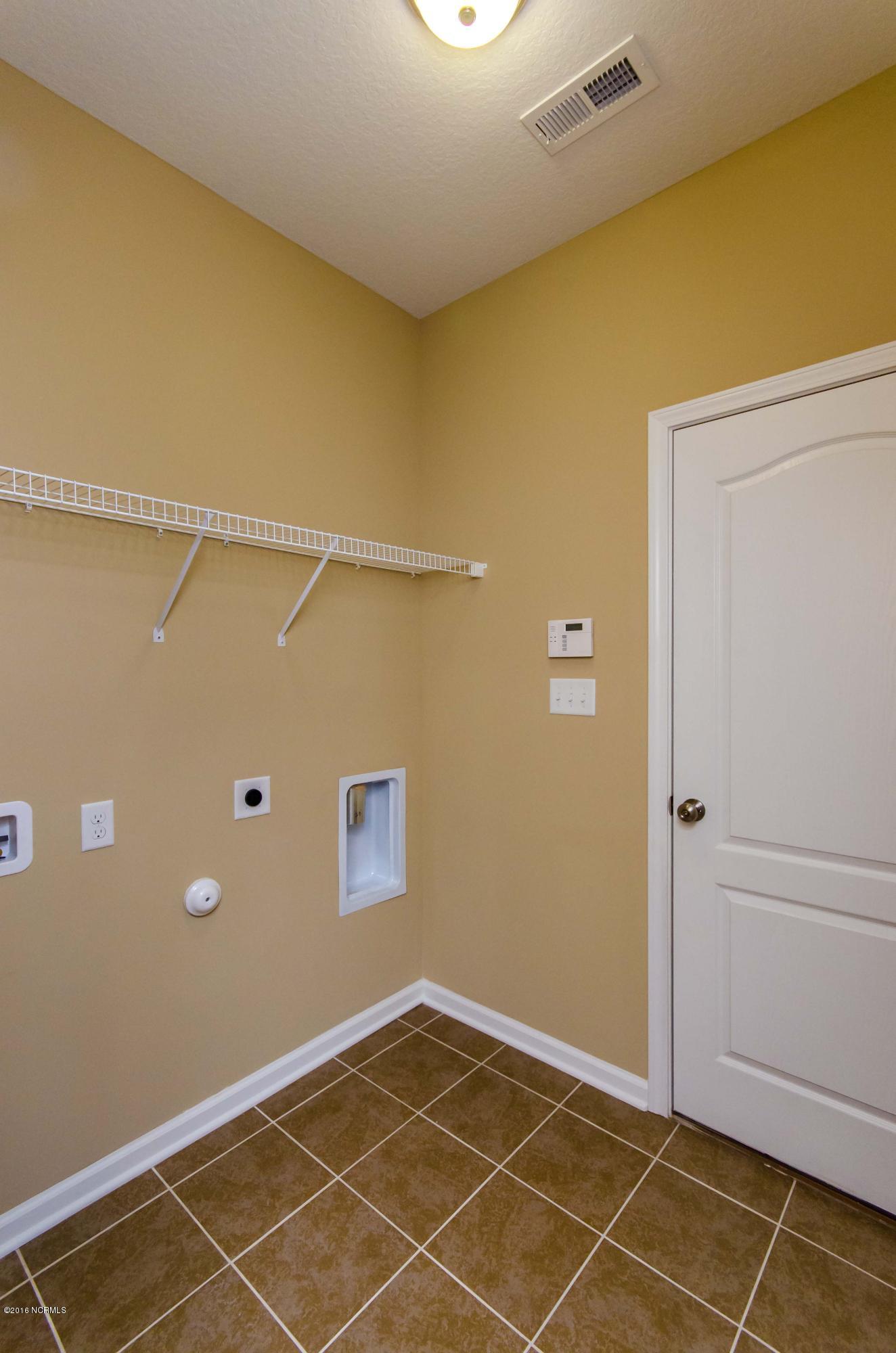 515 Romper Road Sneads Ferry, NC 28460 - Photo 22 of 42 20131206-20131206-DSC_5870