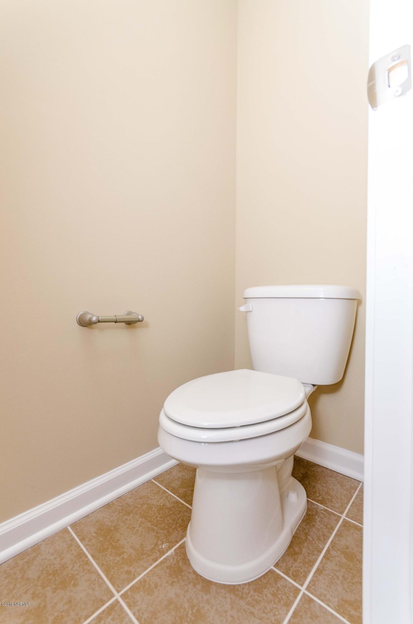 515 Romper Road Sneads Ferry, NC 28460 - Photo 32 of 42 20131207-20131207-DSC_5898