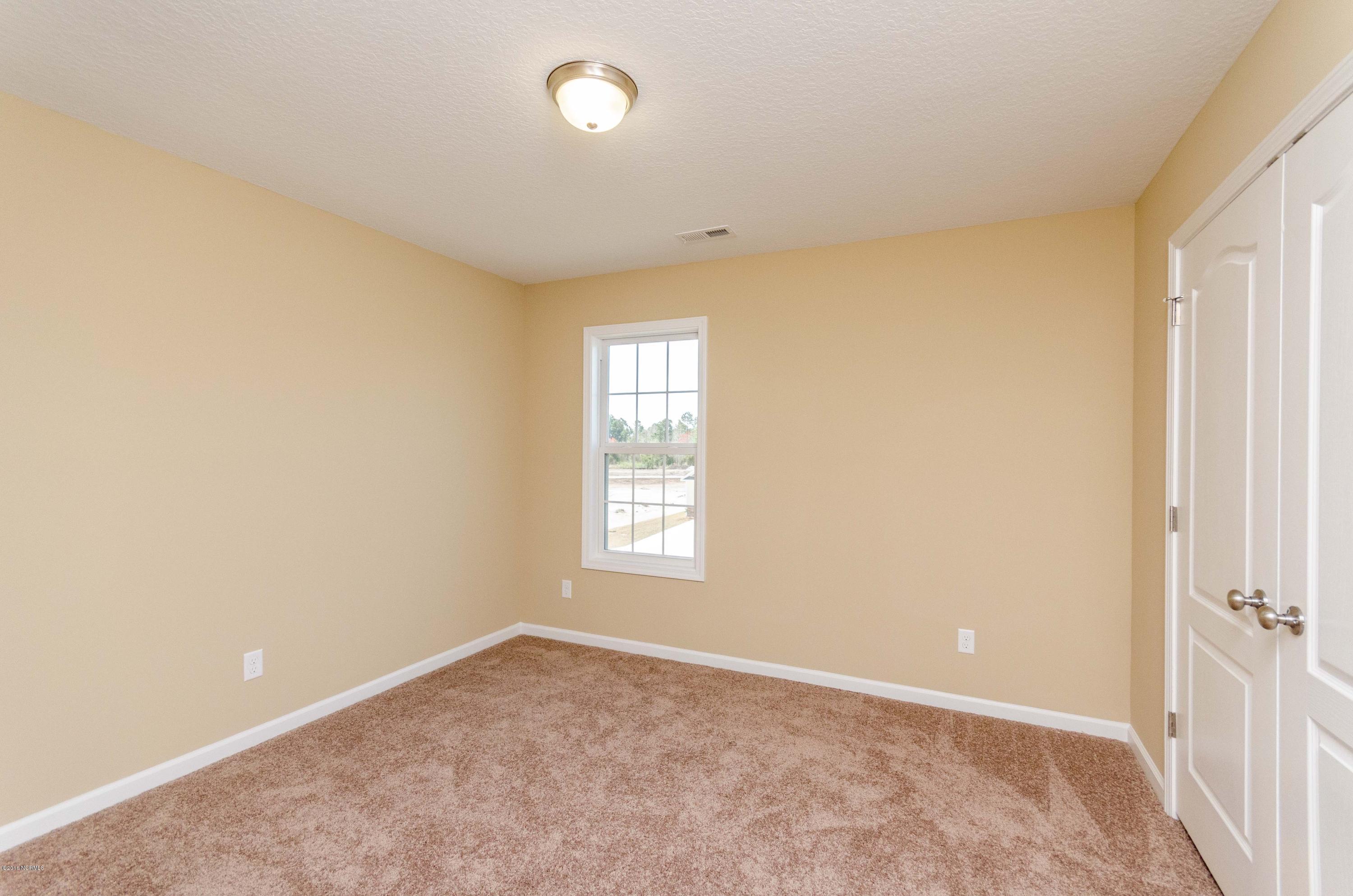 515 Romper Road Sneads Ferry, NC 28460 - Photo 33 of 42 20131207-20131207-DSC_5899