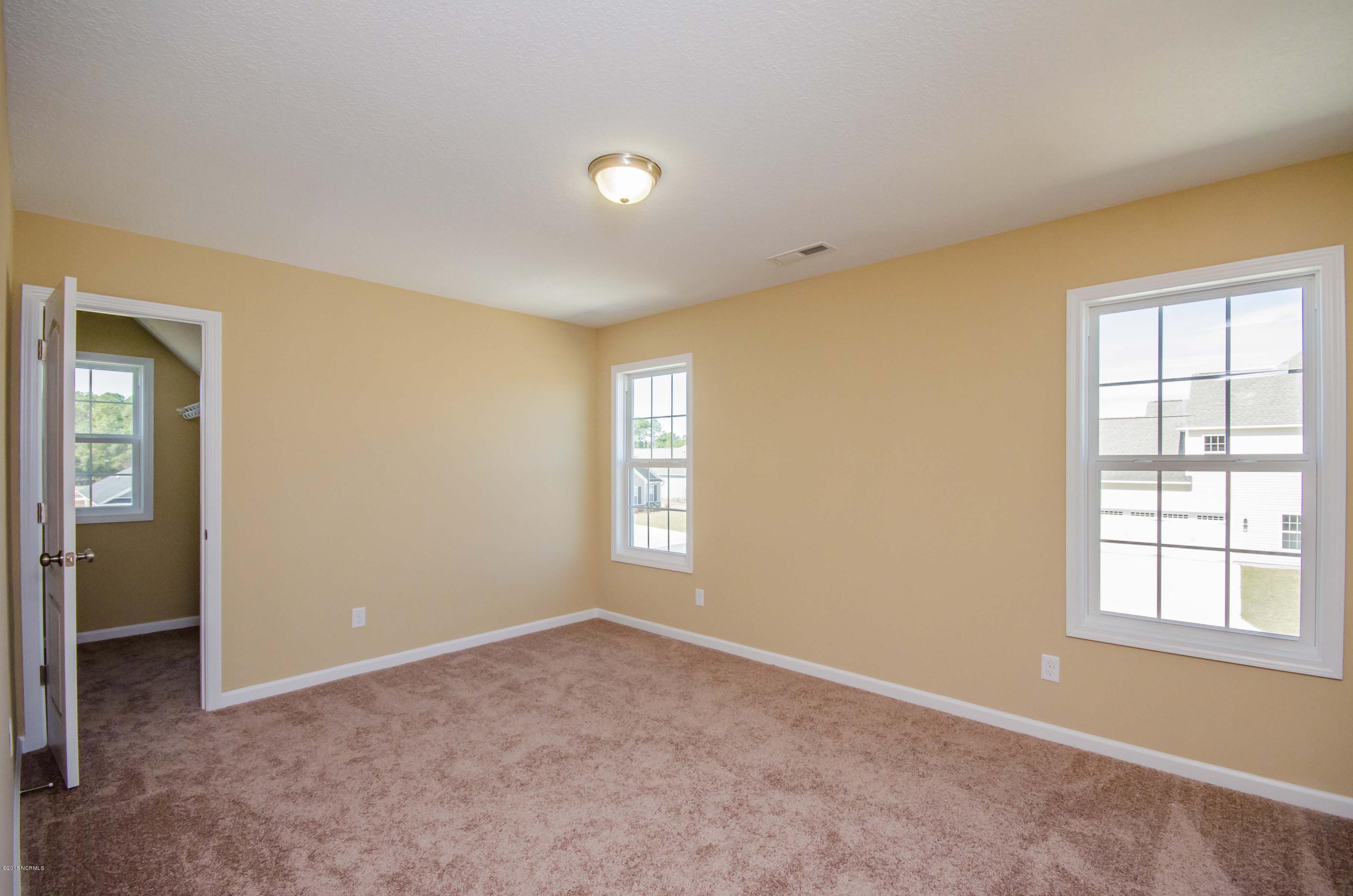 515 Romper Road Sneads Ferry, NC 28460 - Photo 37 of 42 20131207-20131207-DSC_5910