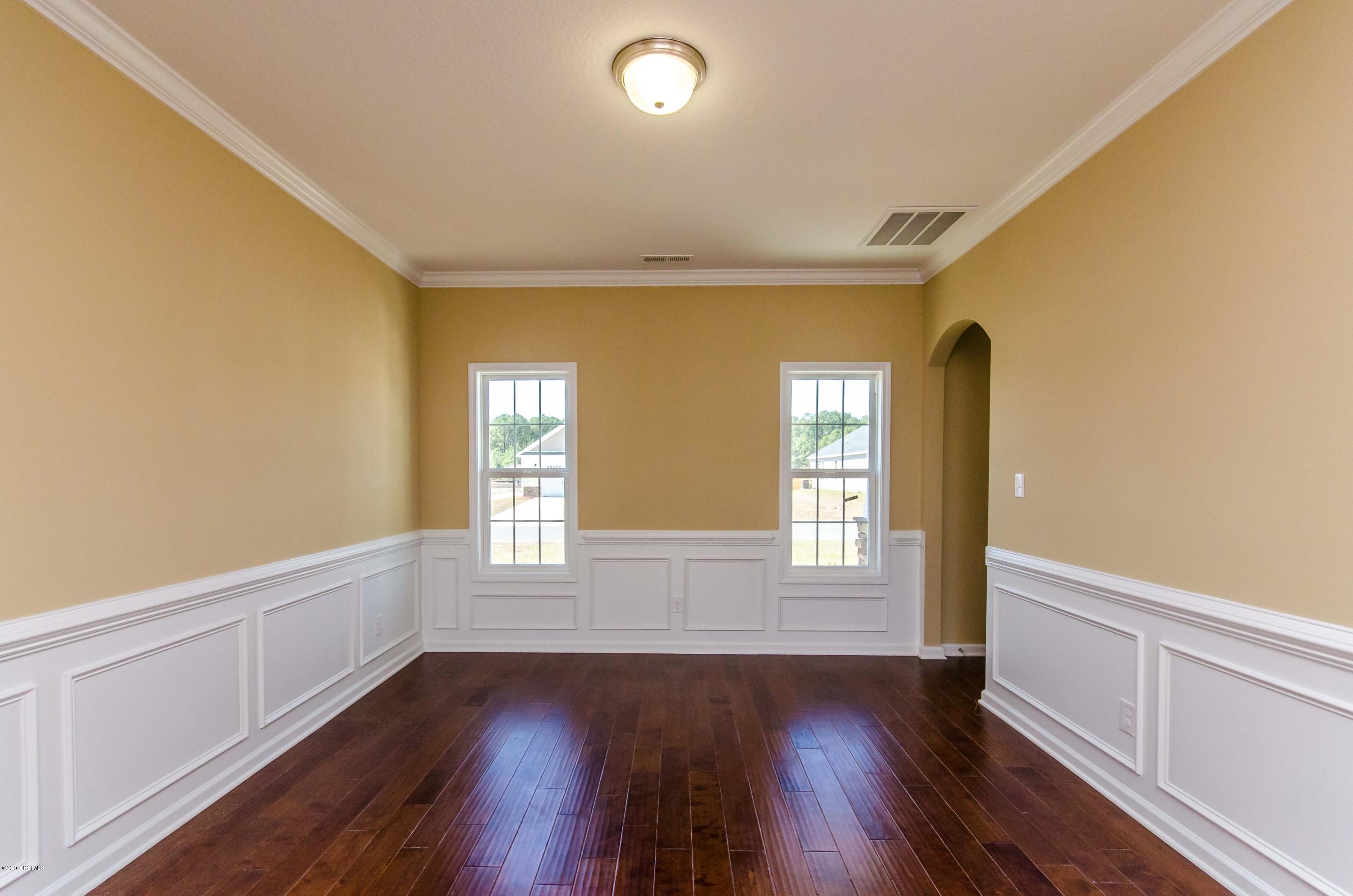 515 Romper Road Sneads Ferry, NC 28460 - Photo 8 of 42 20131206-20131206-DSC_5866